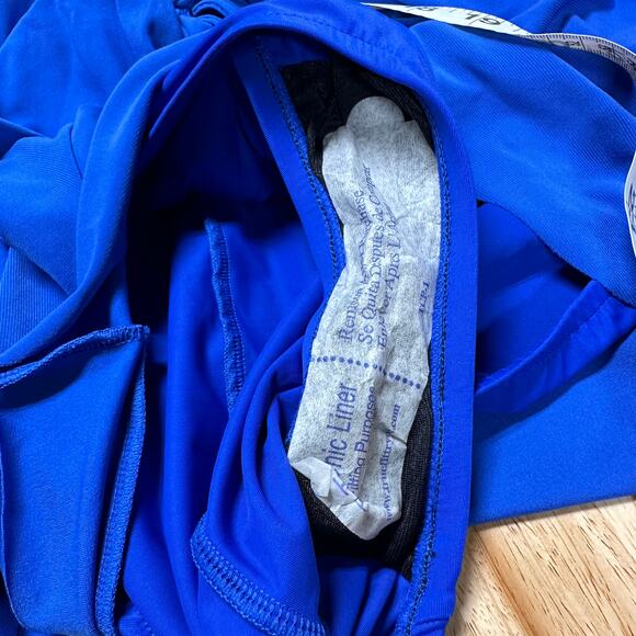 Magicsuit NWT Bianca One Piece Romper Swimsuit Sapphire Size 16 Wireless Bra - Picture 10 of 10